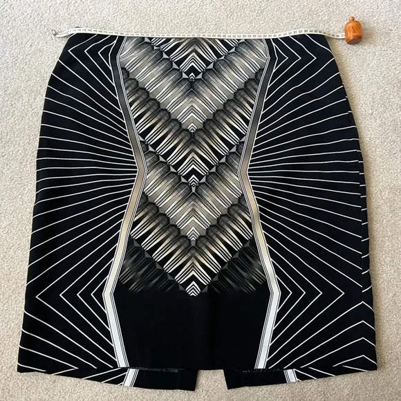 Worthington skirt, size 18, Art Deco print - Picture 5 of 8